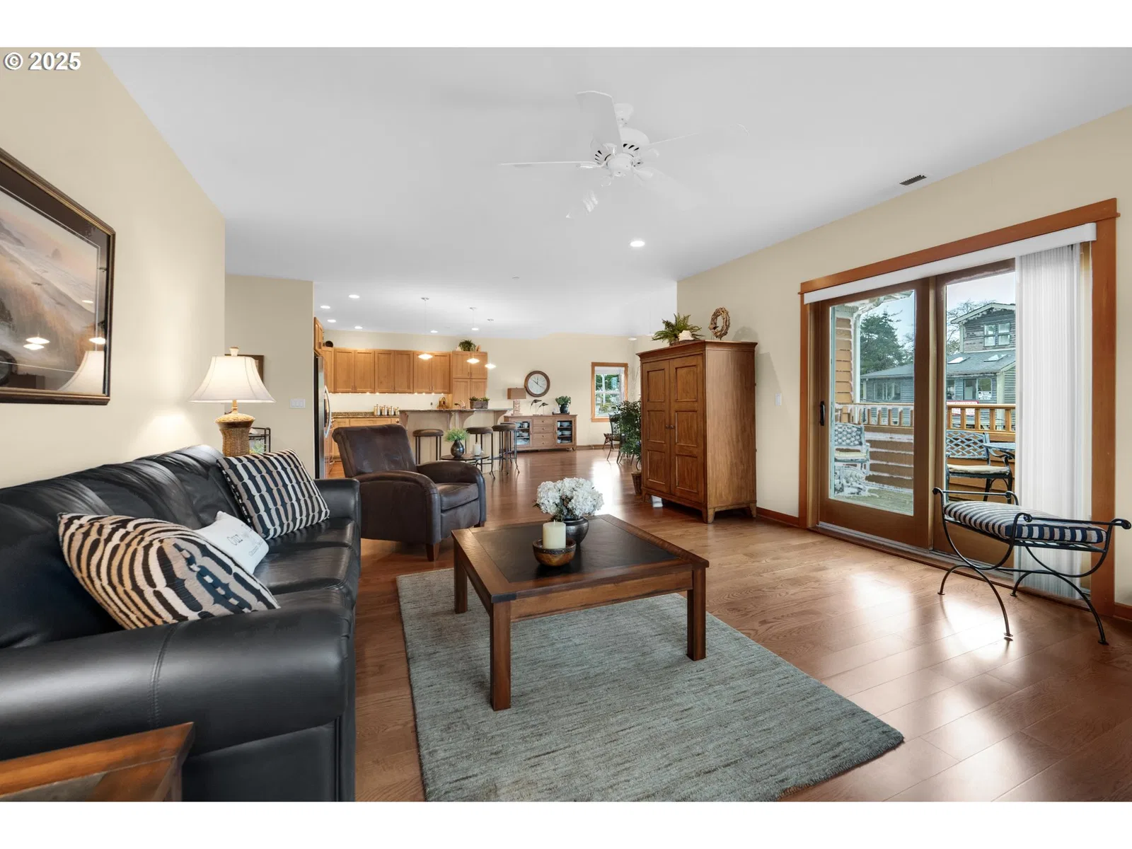 123 S Hemlock St #201, Cannon Beach, OR 97110 — photograph 15