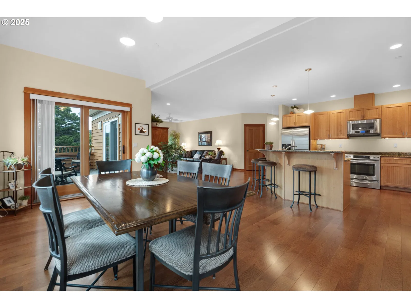 123 S Hemlock St #201, Cannon Beach, OR 97110 — photograph 26