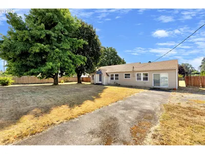Home at 408 S Parkway Ave, Battle Ground, Wa 98604