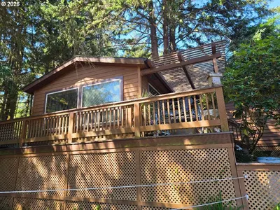 Home at 19921 Whaleshead Rd B4, Brookings, OR 97415