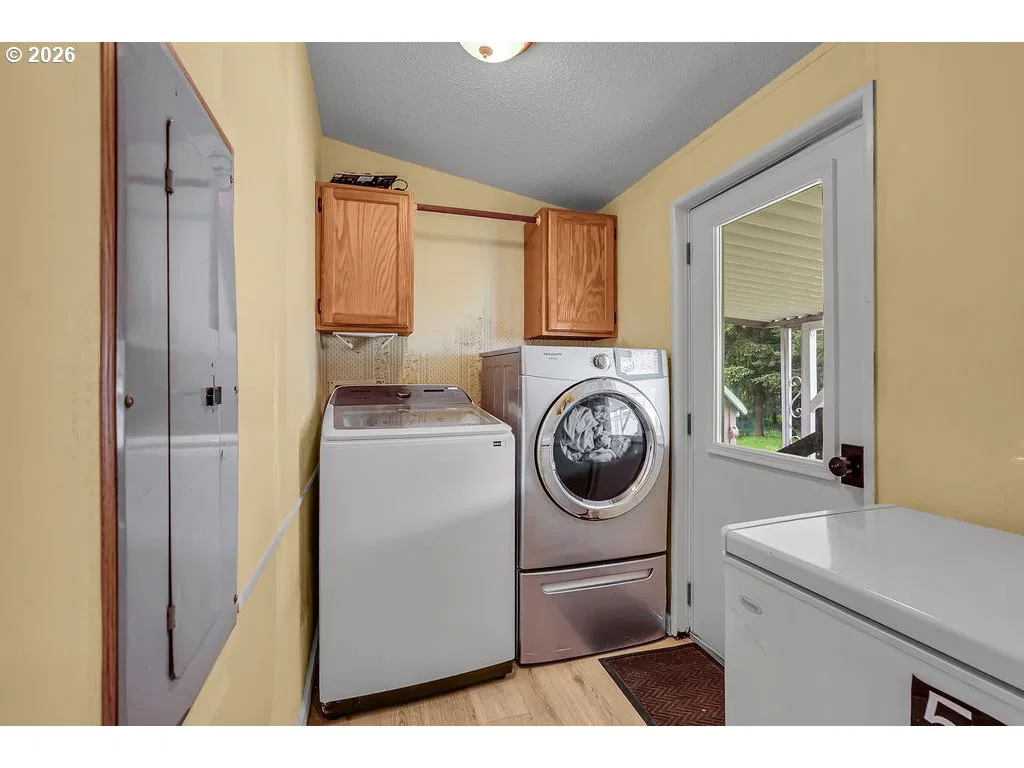 12450 SW Fischer Rd 216, Tigard, OR 97224 — photograph 26