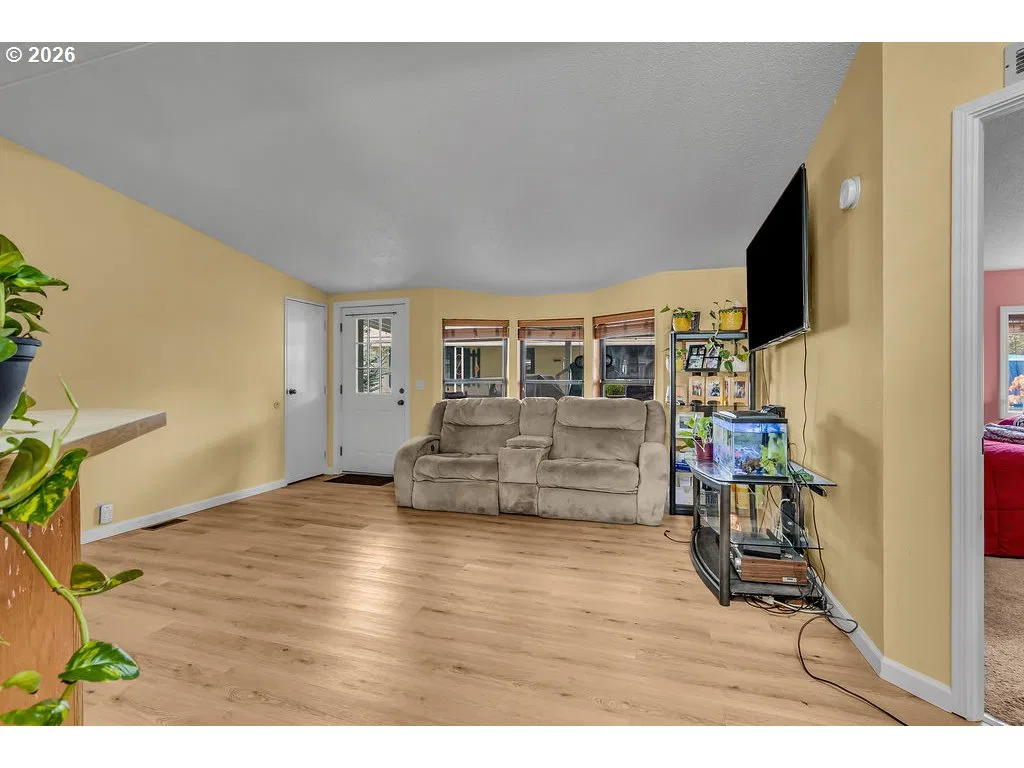 12450 SW Fischer Rd 216, Tigard, OR 97224 — photograph 14