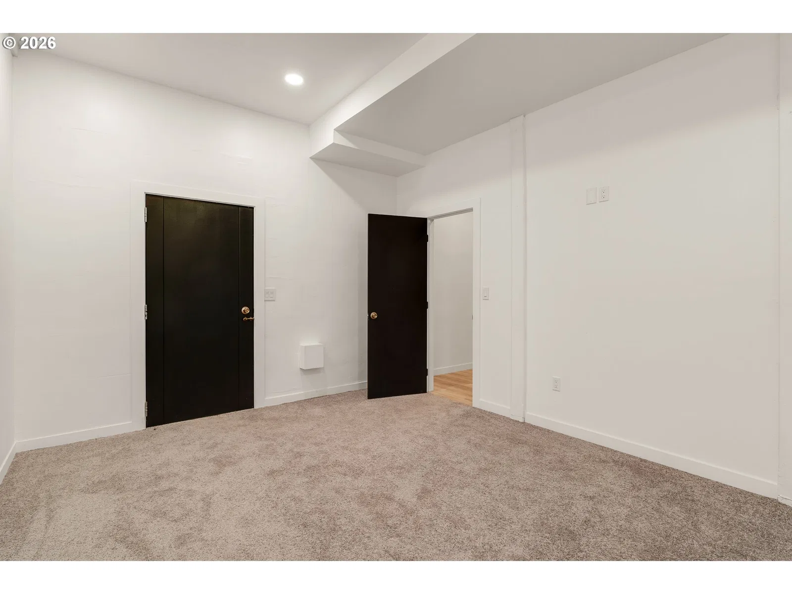 1636 SW Vista Ave, Portland, OR 97201 — photograph 32
