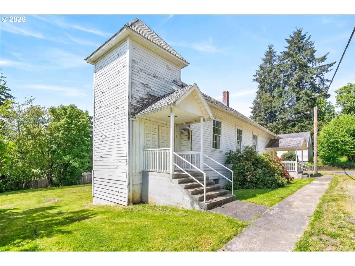 55330 SW Lovegren Dr, Gaston, OR 97119 — photograph 6