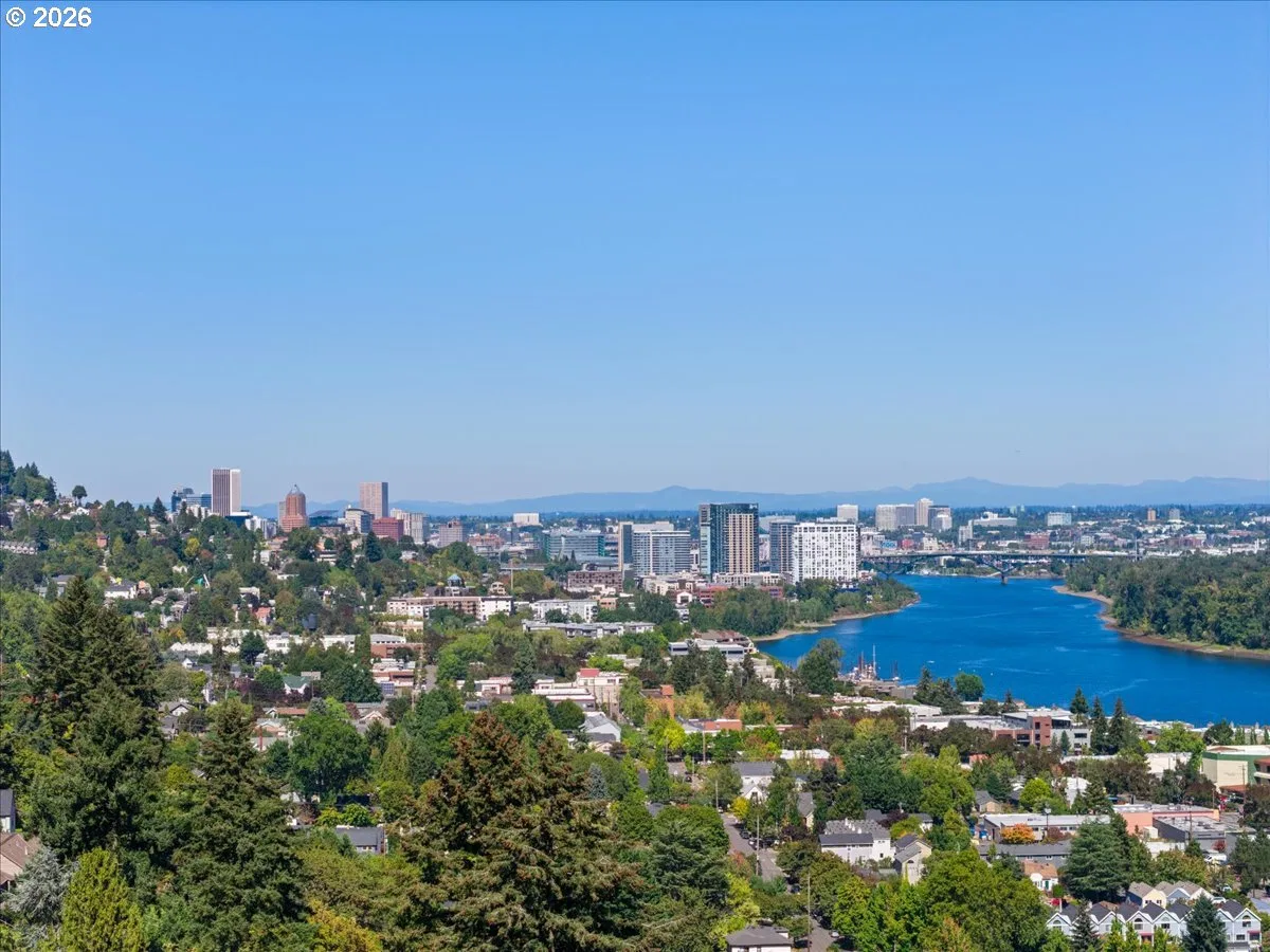 S Fulton Park Blvd, Portland, OR 97219 — photograph 29