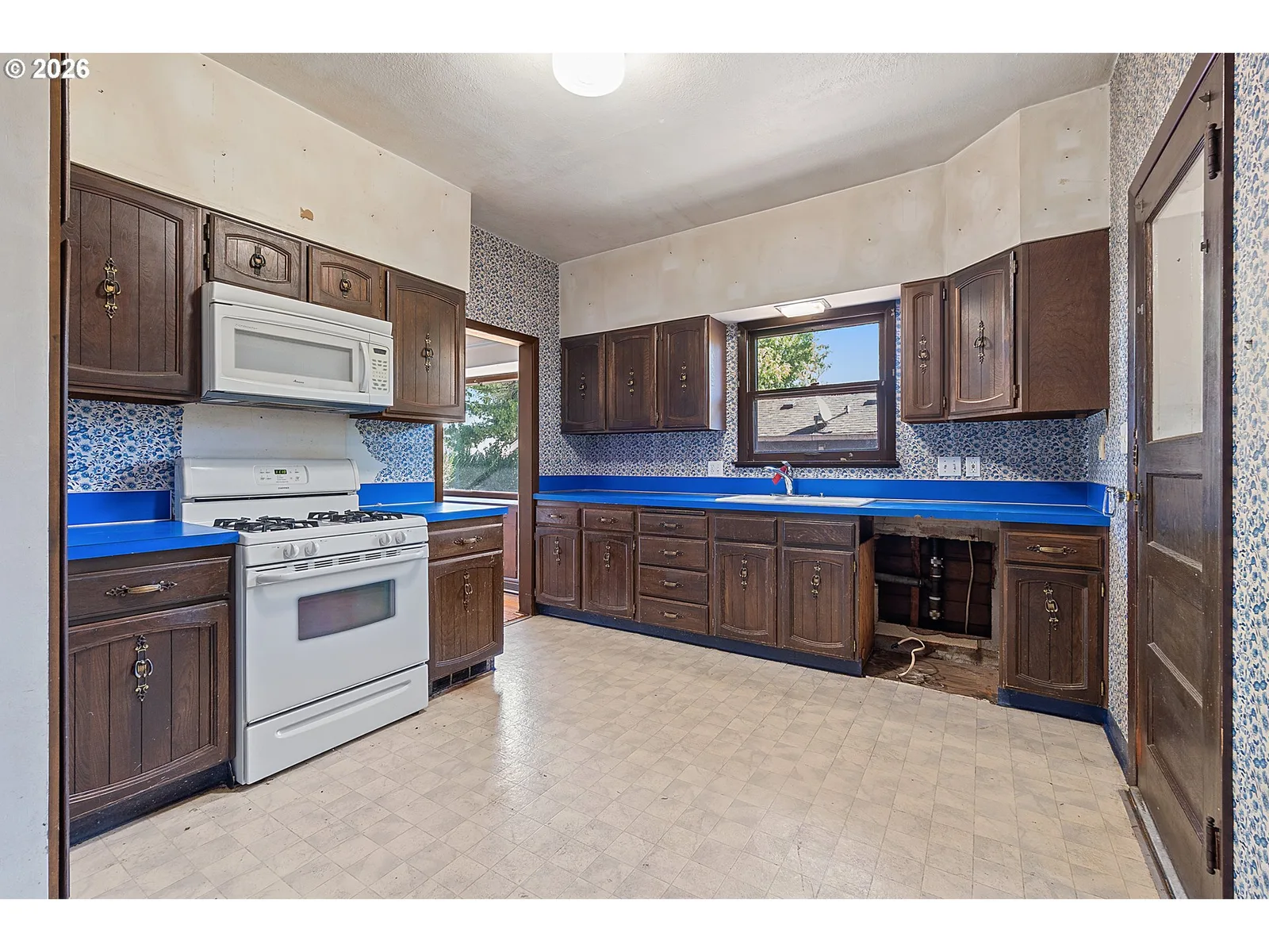 225 W Arlington St, Gladstone, OR 97027 — photograph 16