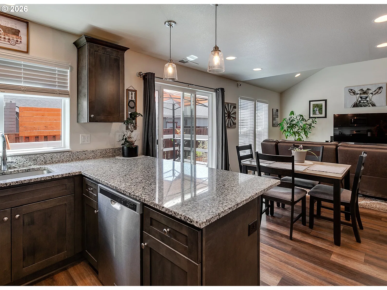 1875 SE Blueberry St, Dallas, OR 97338 — photograph 13