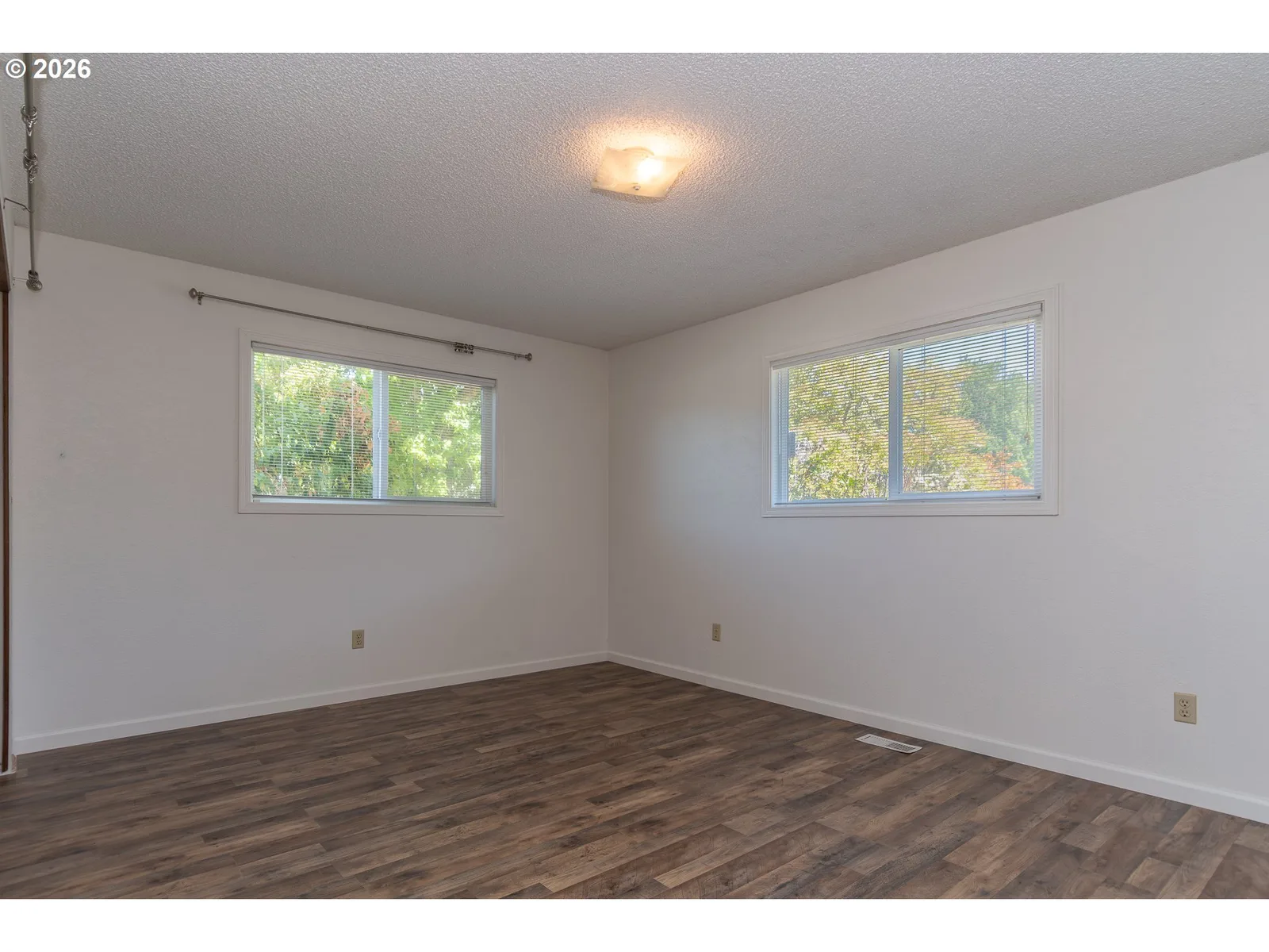3085 W Shasta Ave, Roseburg, OR 97471 — photograph 17
