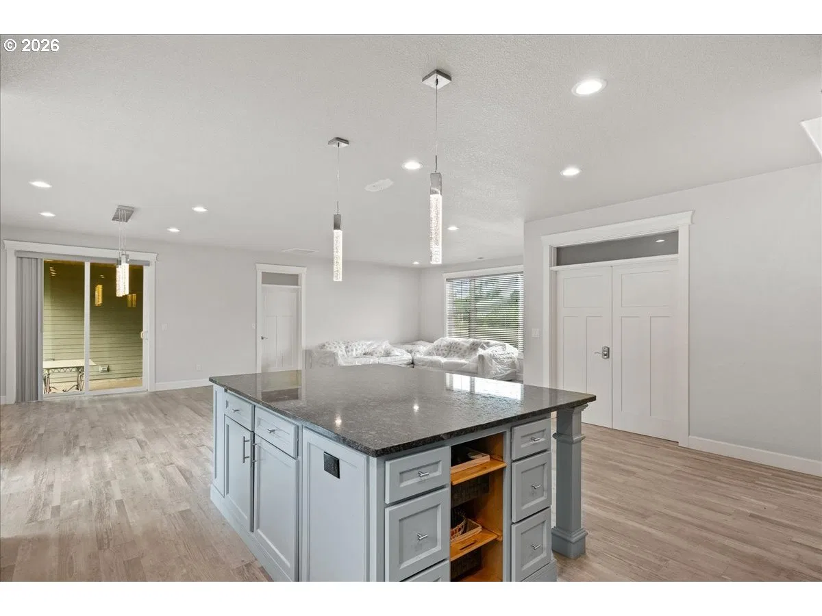 4098 NE Portland Rd, Salem, OR 97301 — photograph 17