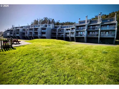 Condominium at 94304 Wedderburn Loop 437, Gold Beach, OR 97444