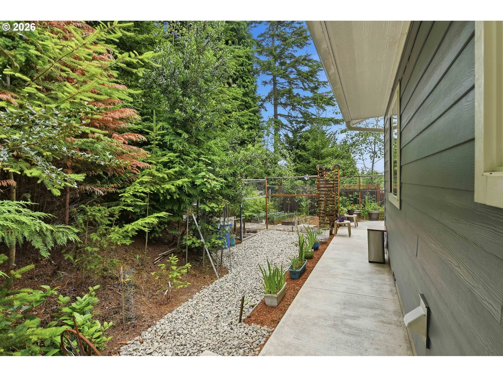 2256 Timberline Dr, Coos Bay, OR 97420 — photograph 36