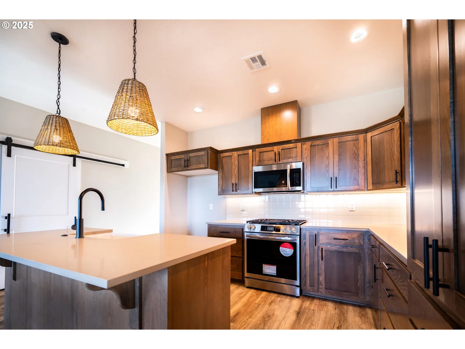 1231 Thunderbird Ave S, Salem, OR 97306 — photograph 8