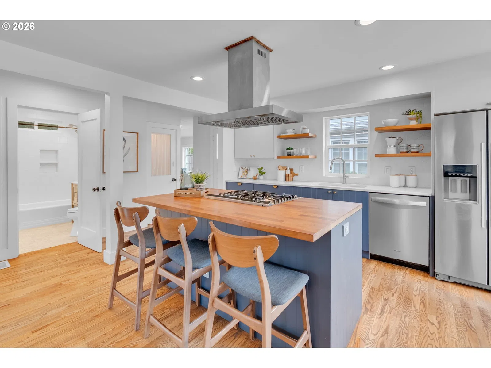 2455 SE Madison St, Portland, OR 97214 — photograph 11