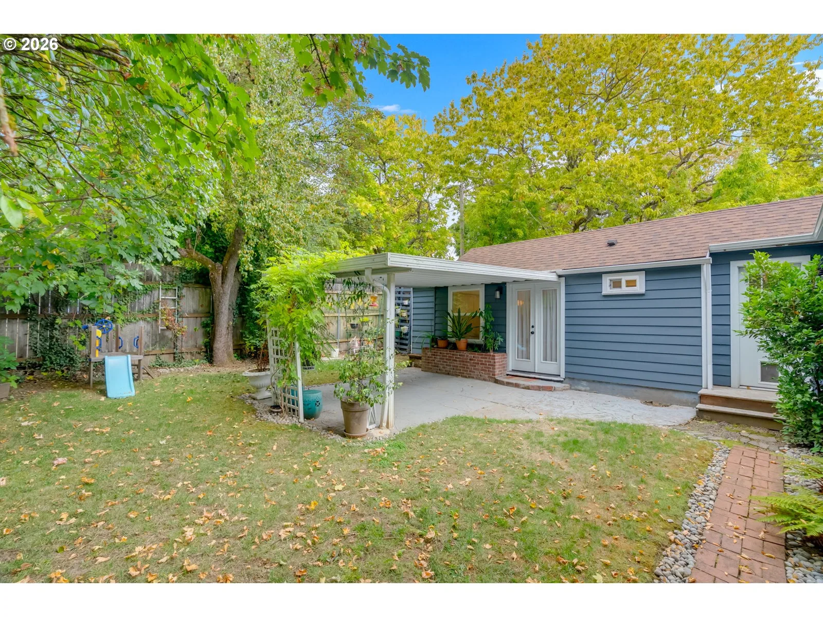 2455 SE Madison St, Portland, OR 97214 — photograph 34