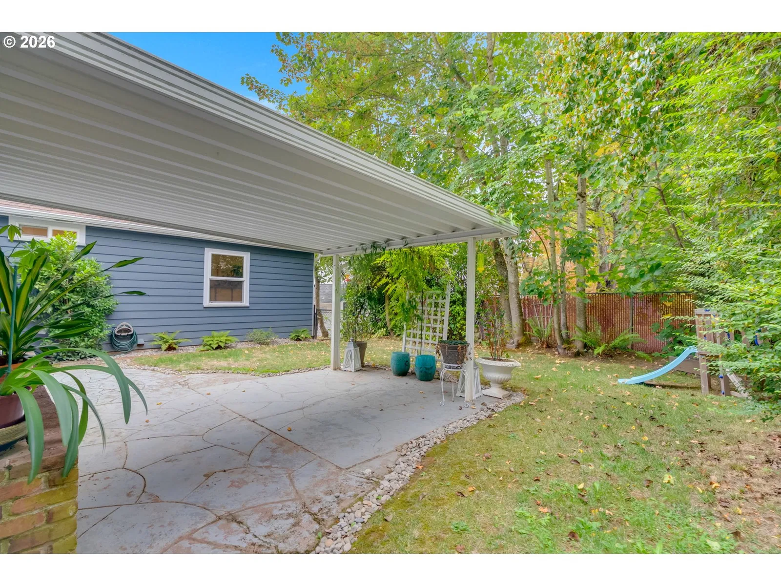 2455 SE Madison St, Portland, OR 97214 — photograph 36