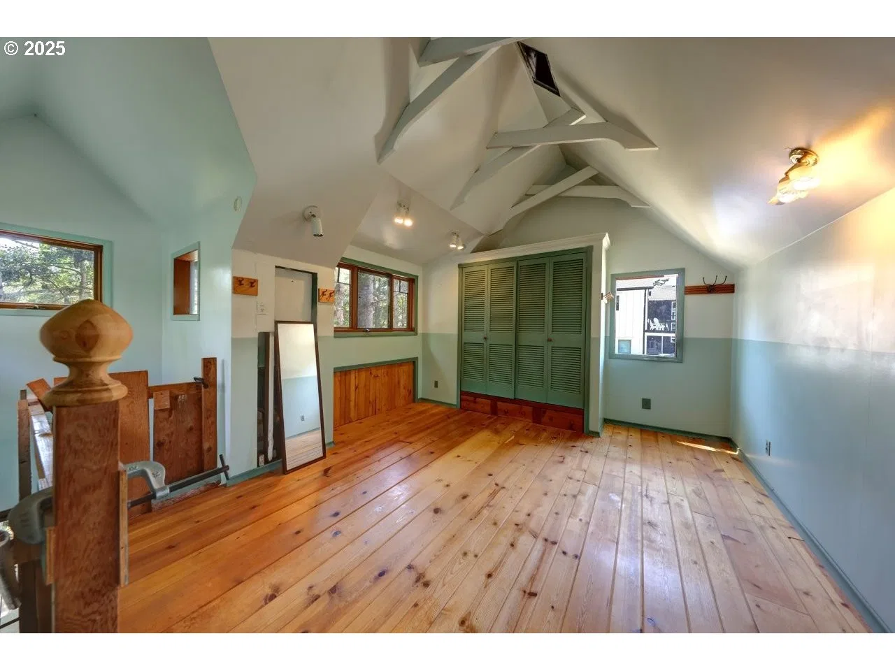 123 W 1st Ave, Cannon Beach, OR 97110 — photograph 26