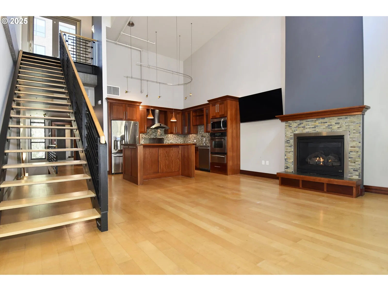 922 NW 11th Ave 104, Portland, OR 97209 — photograph 12
