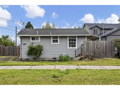 Home at 640 N Garden Way, Eugene, OR 97401