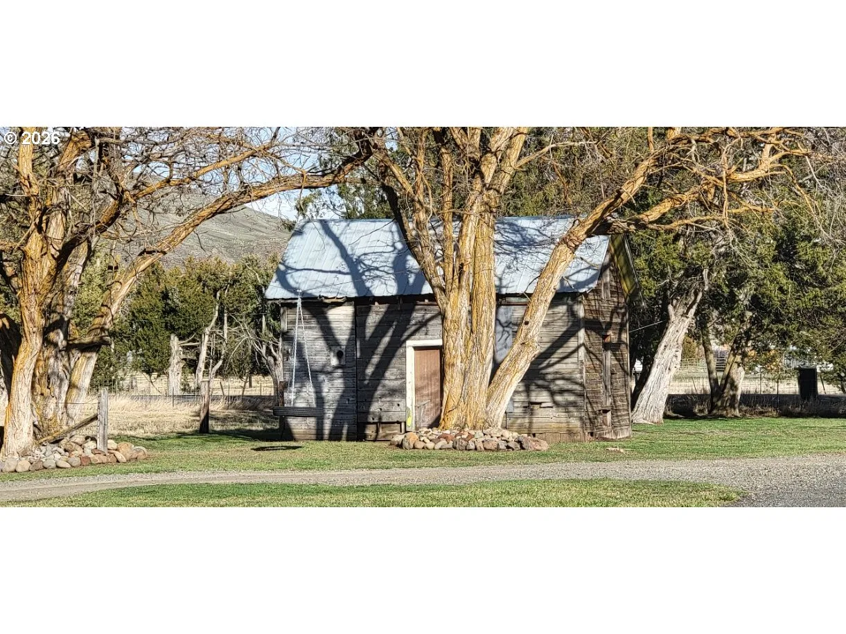 70724 Bear Creek Rd, Wallowa, OR 97885 — photograph 26