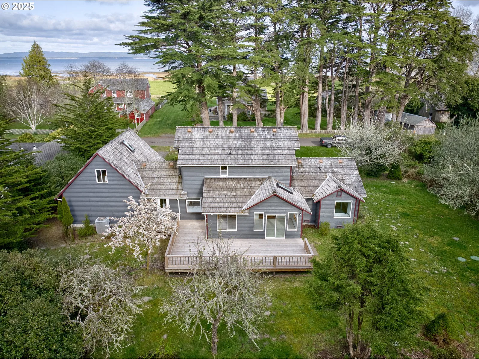 34009 Territory Rd, Oysterville, Wa 98641 — photograph 7
