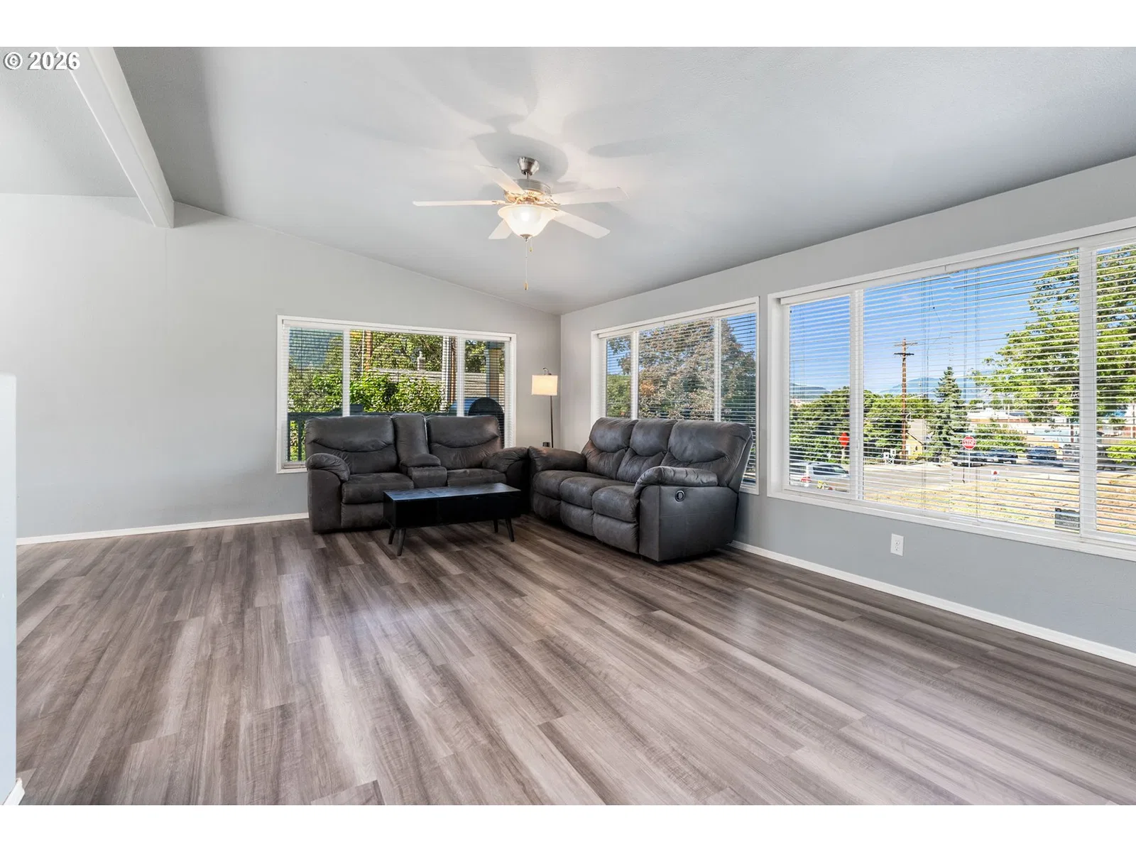 308 E Humboldt St, Bingen, Wa 98605 — photograph 10