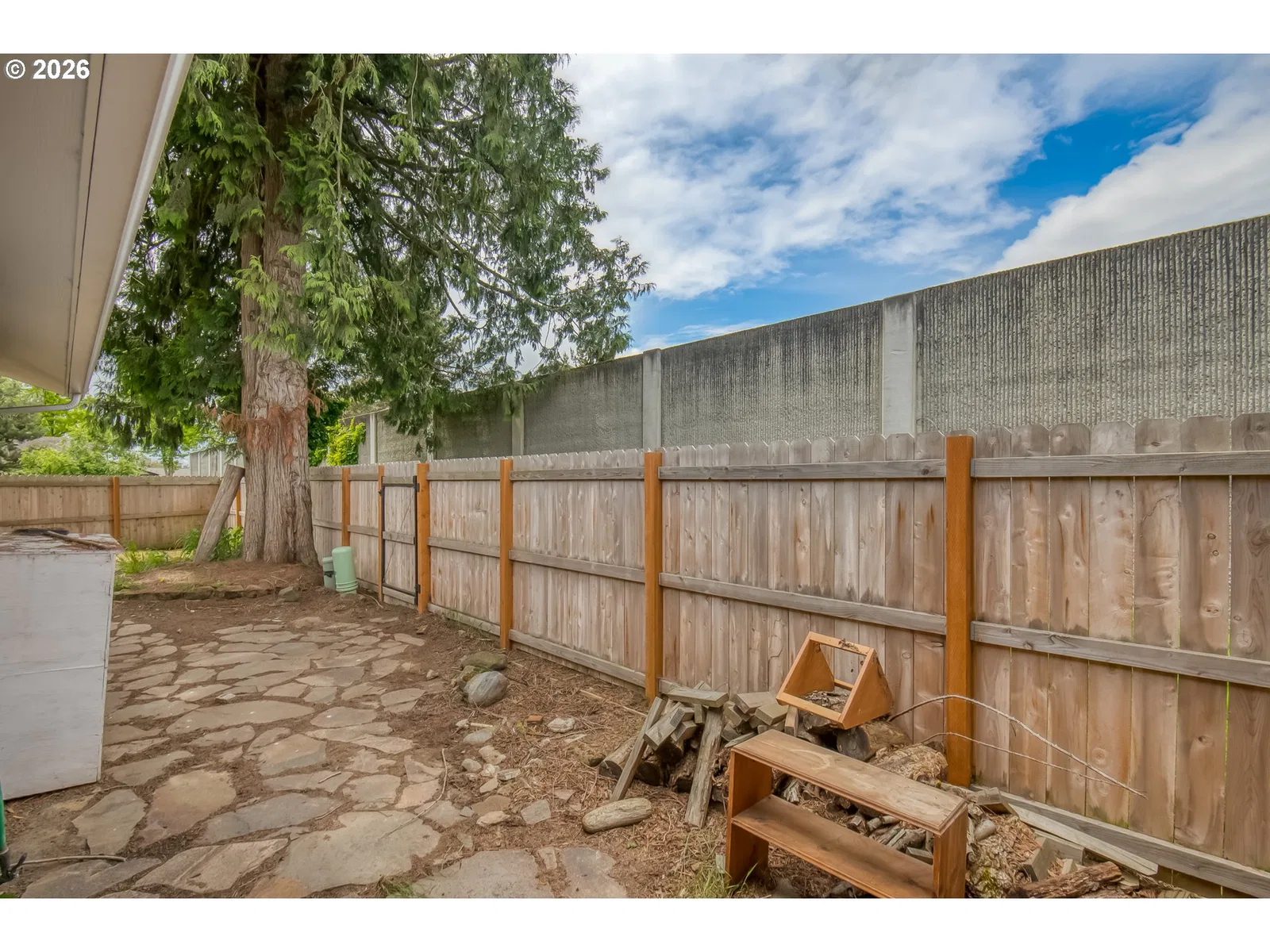 2257 Country Club Ter, Woodburn, OR 97071 — photograph 16