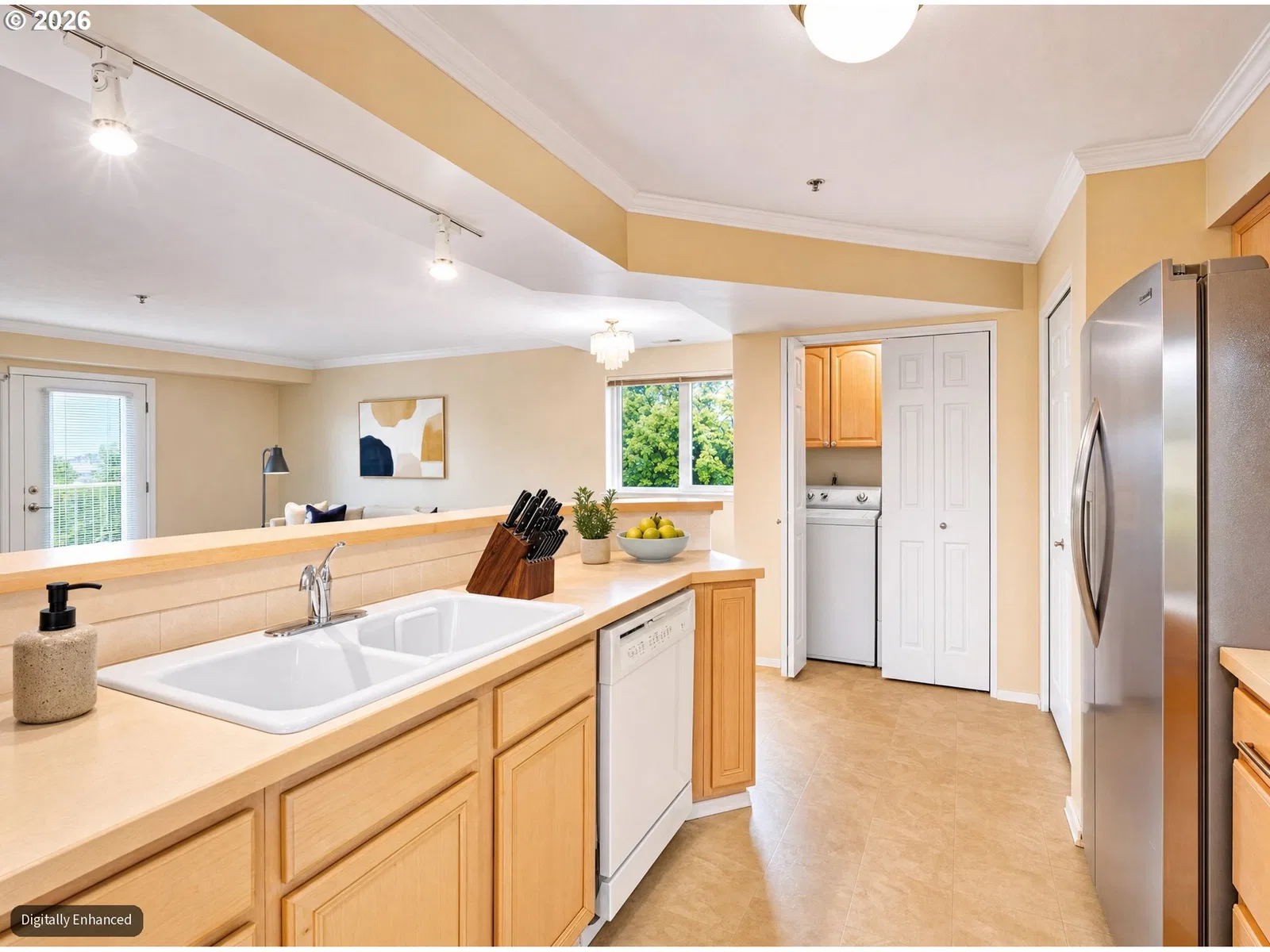 15510 NE Knott St 25, Portland, OR 97230 — photograph 10