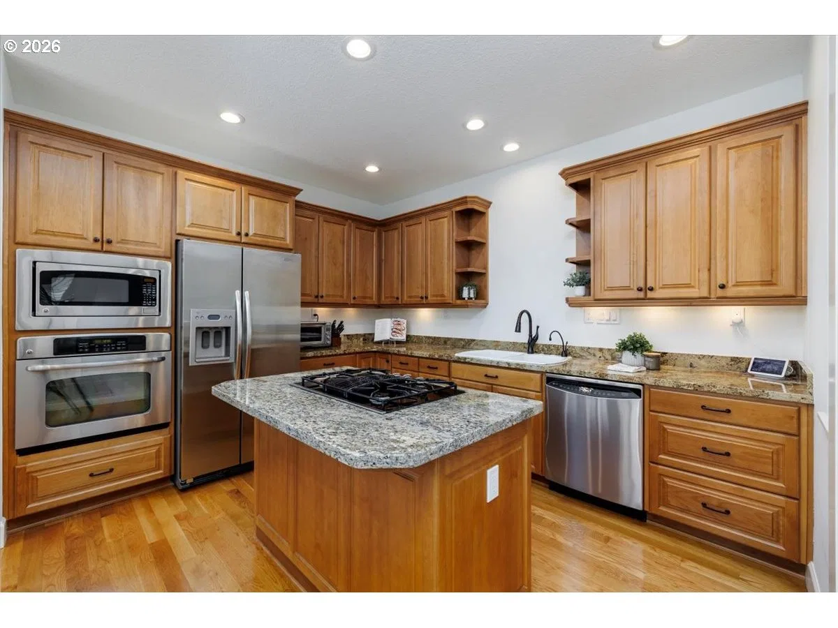 2303 NW Stimpson Ln, Portland, OR 97229 — photograph 9