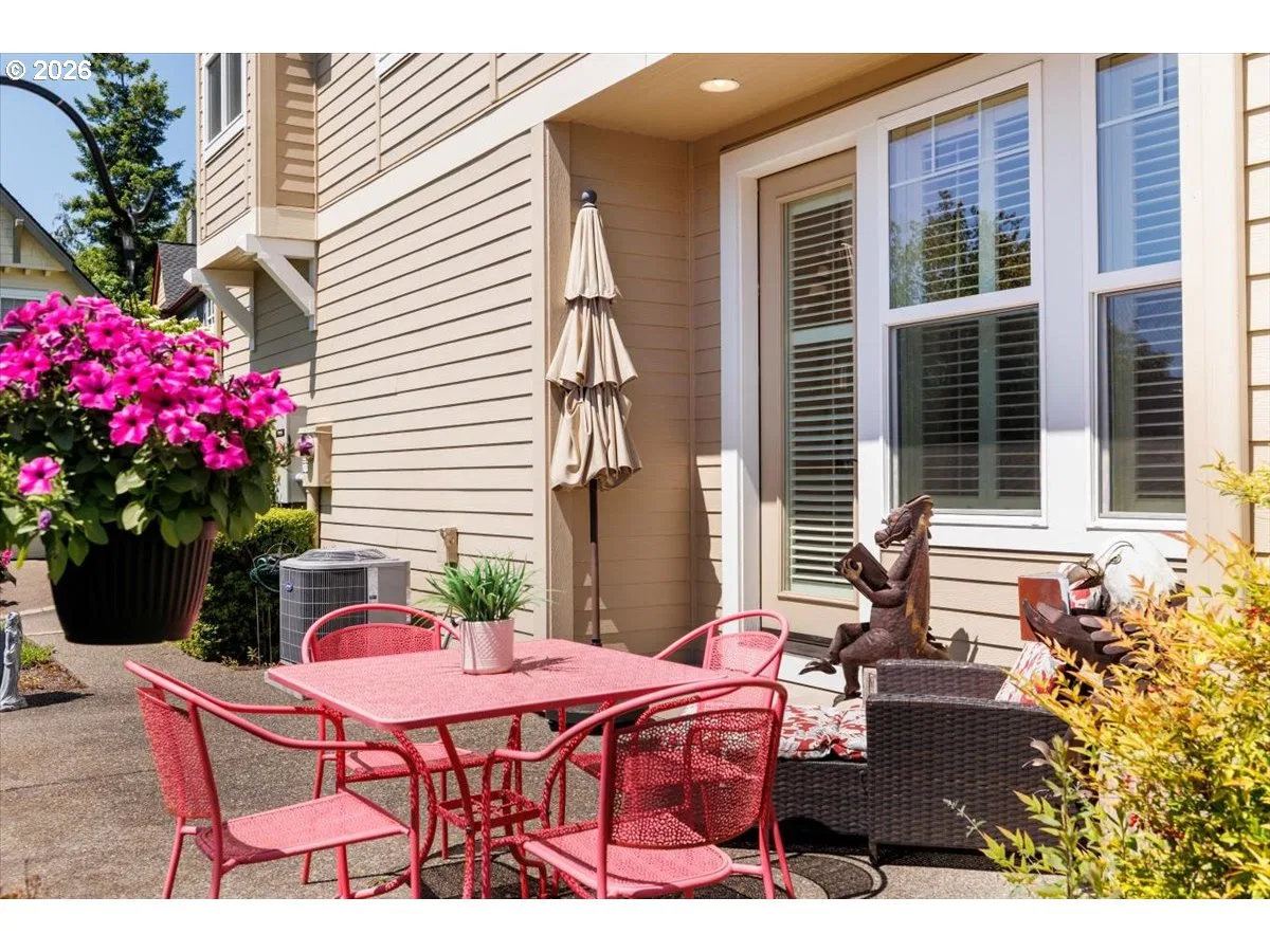 2303 NW Stimpson Ln, Portland, OR 97229 — photograph 13