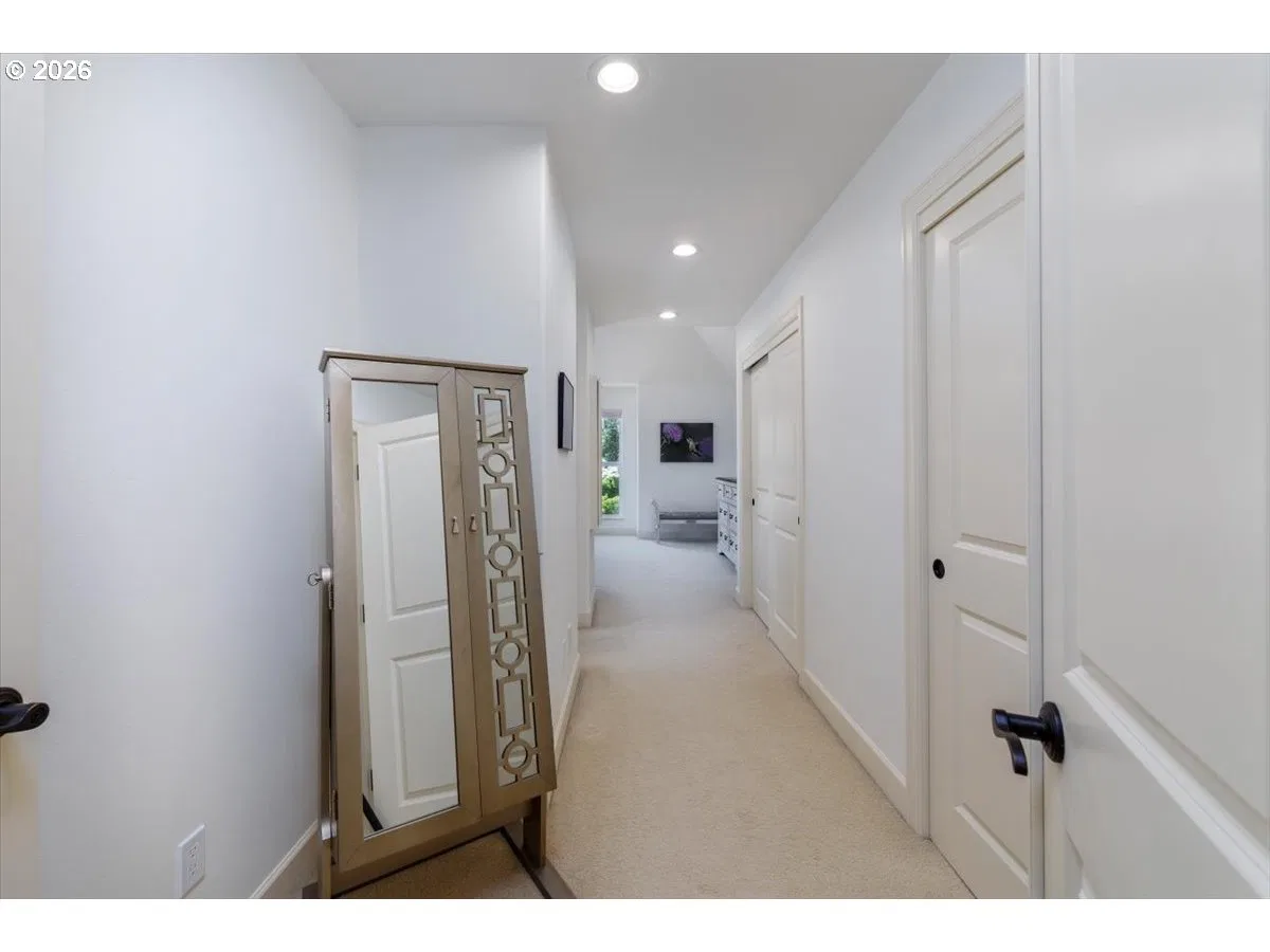2303 NW Stimpson Ln, Portland, OR 97229 — photograph 19