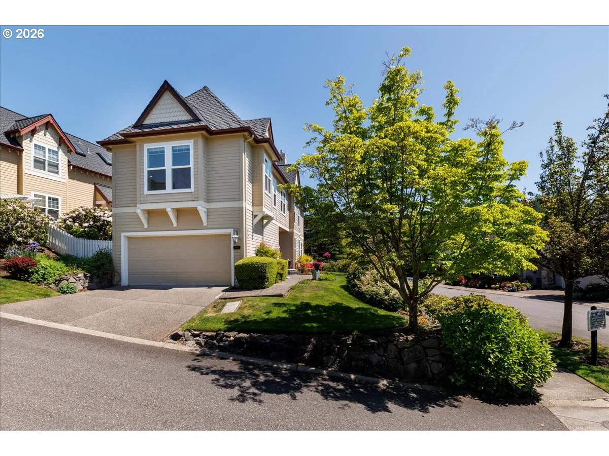 2303 NW Stimpson Ln, Portland, OR 97229 — photograph 31