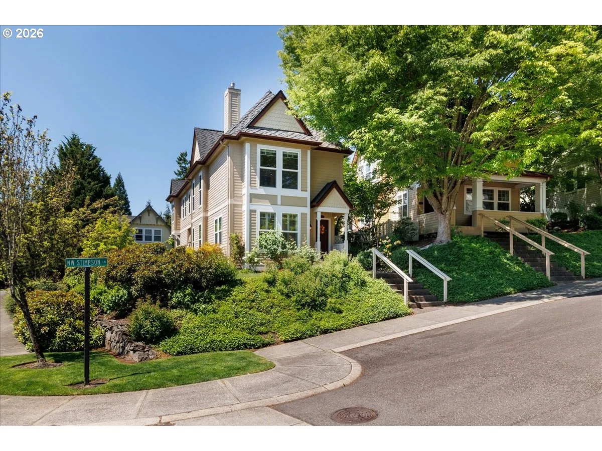 2303 NW Stimpson Ln, Portland, OR 97229 — photograph 33