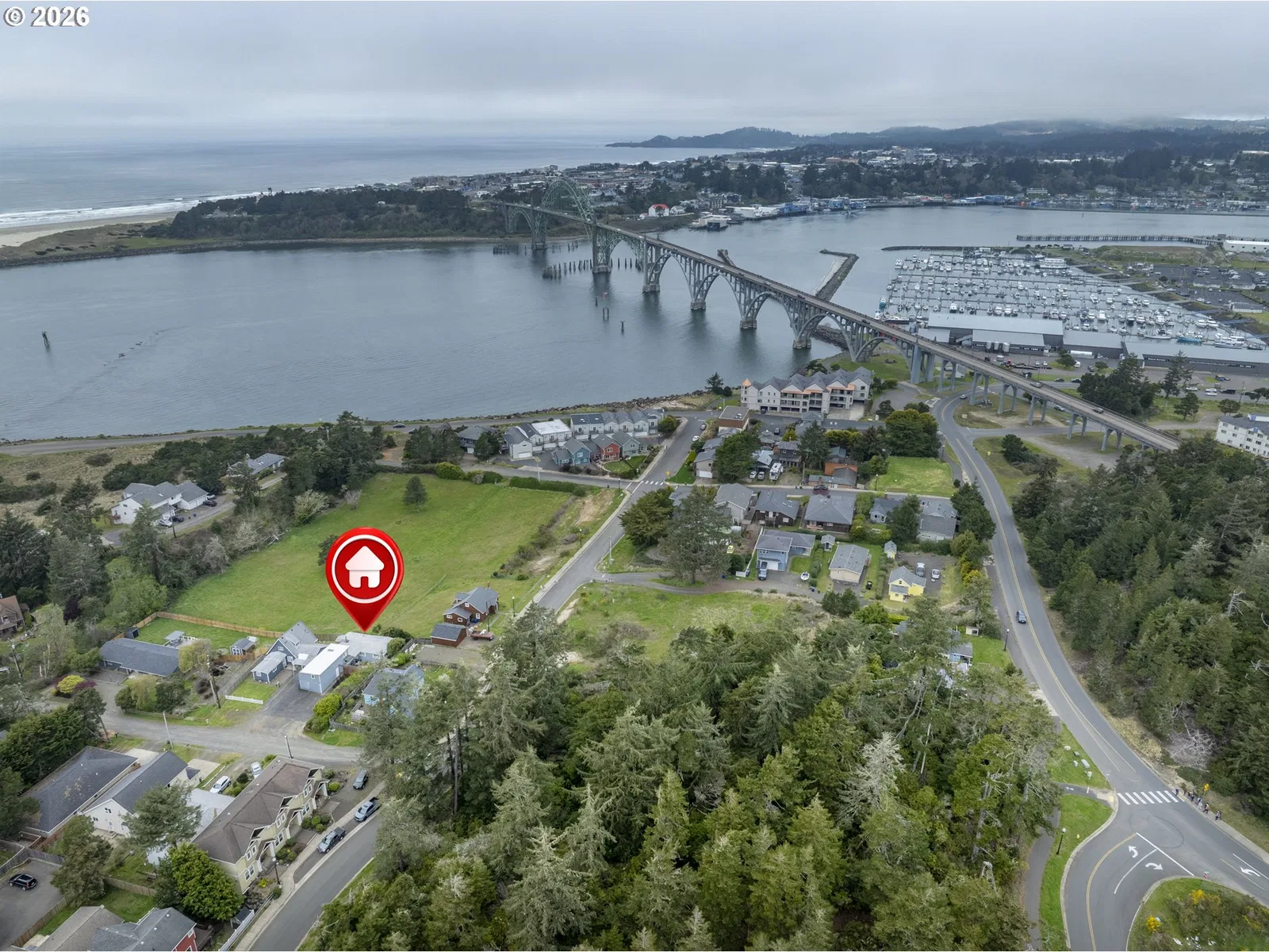 220 SW 29th St, Newport, OR 97365 — photograph 8