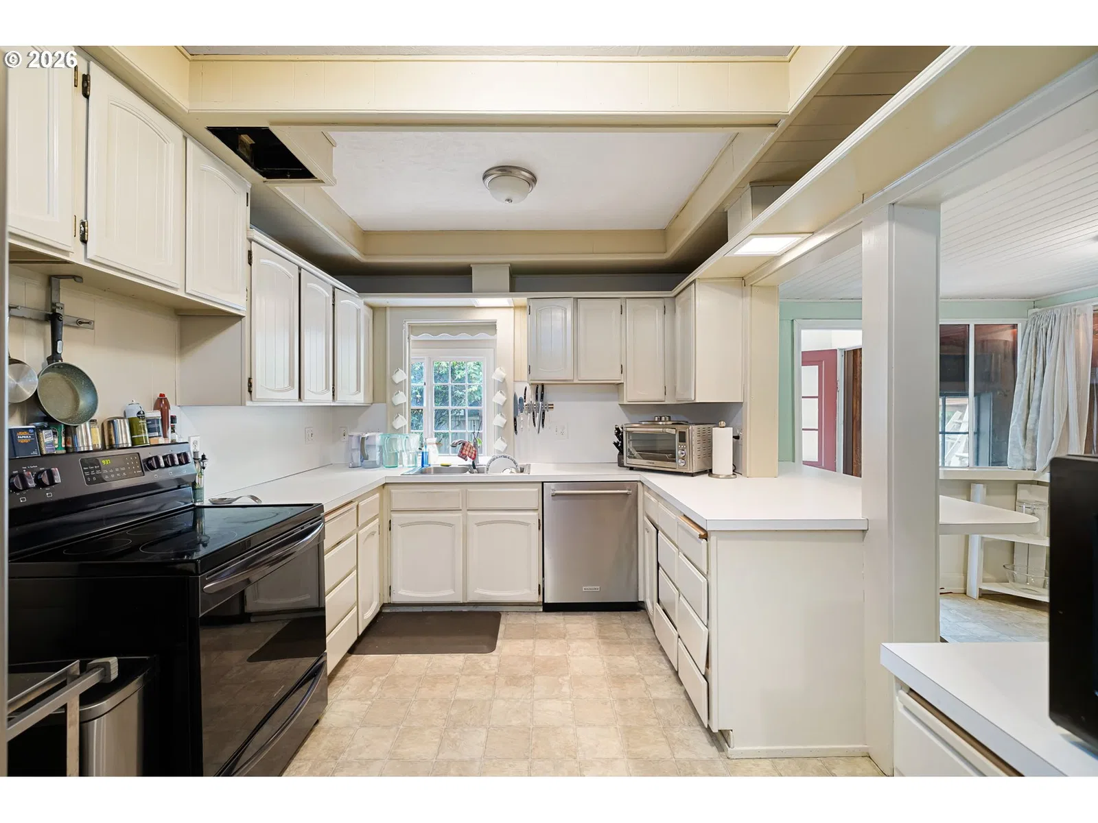 352 Ruby Ave, Eugene, OR 97404 — photograph 16