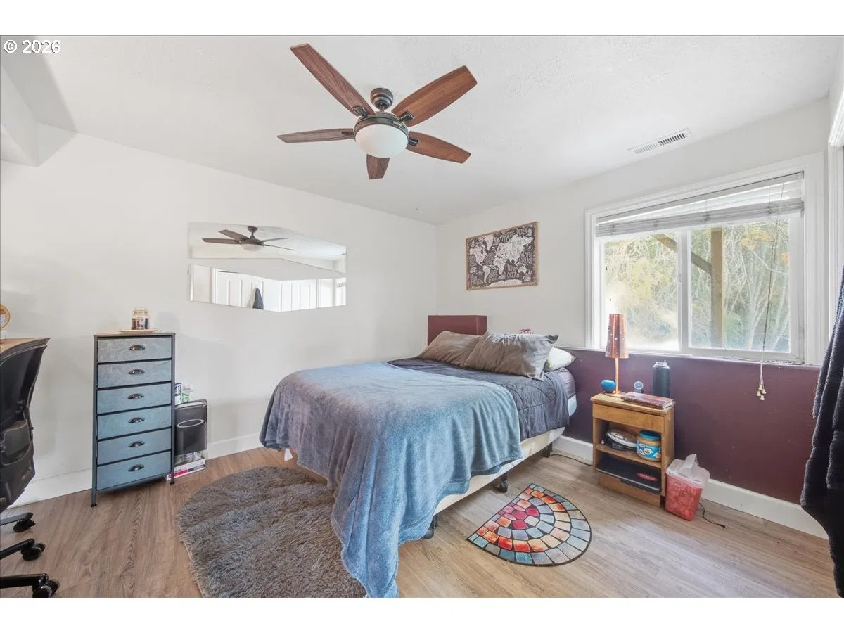 2408 SW Oakwood Dr, Dallas, OR 97338 — photograph 18