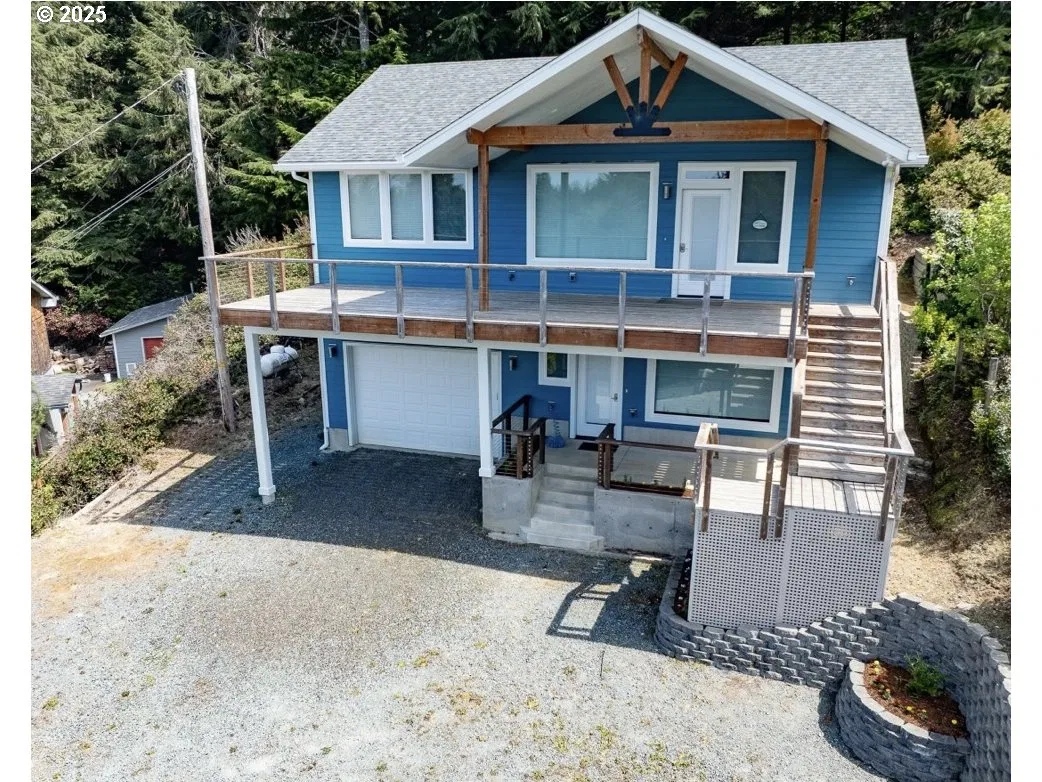 302 S Quadrant St, Rockaway Beach, OR 97136 — photograph 29
