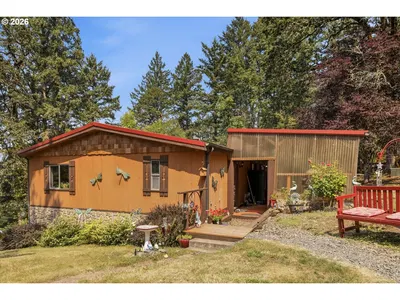 Home at 6945 NE Duniway Rd, Dayton, OR 97114