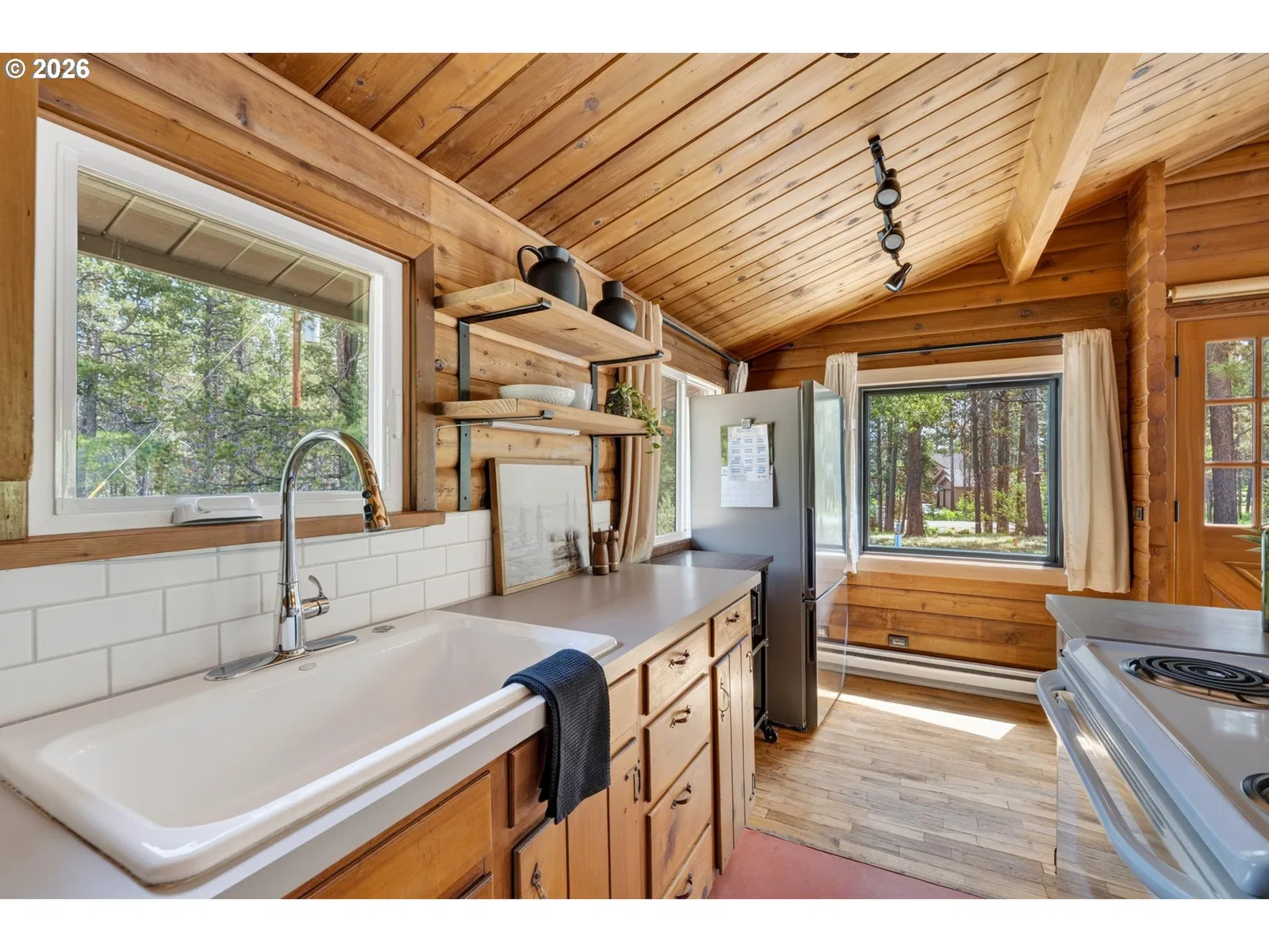 56711 Lunar Dr, Bend, OR 97707 — photograph 12
