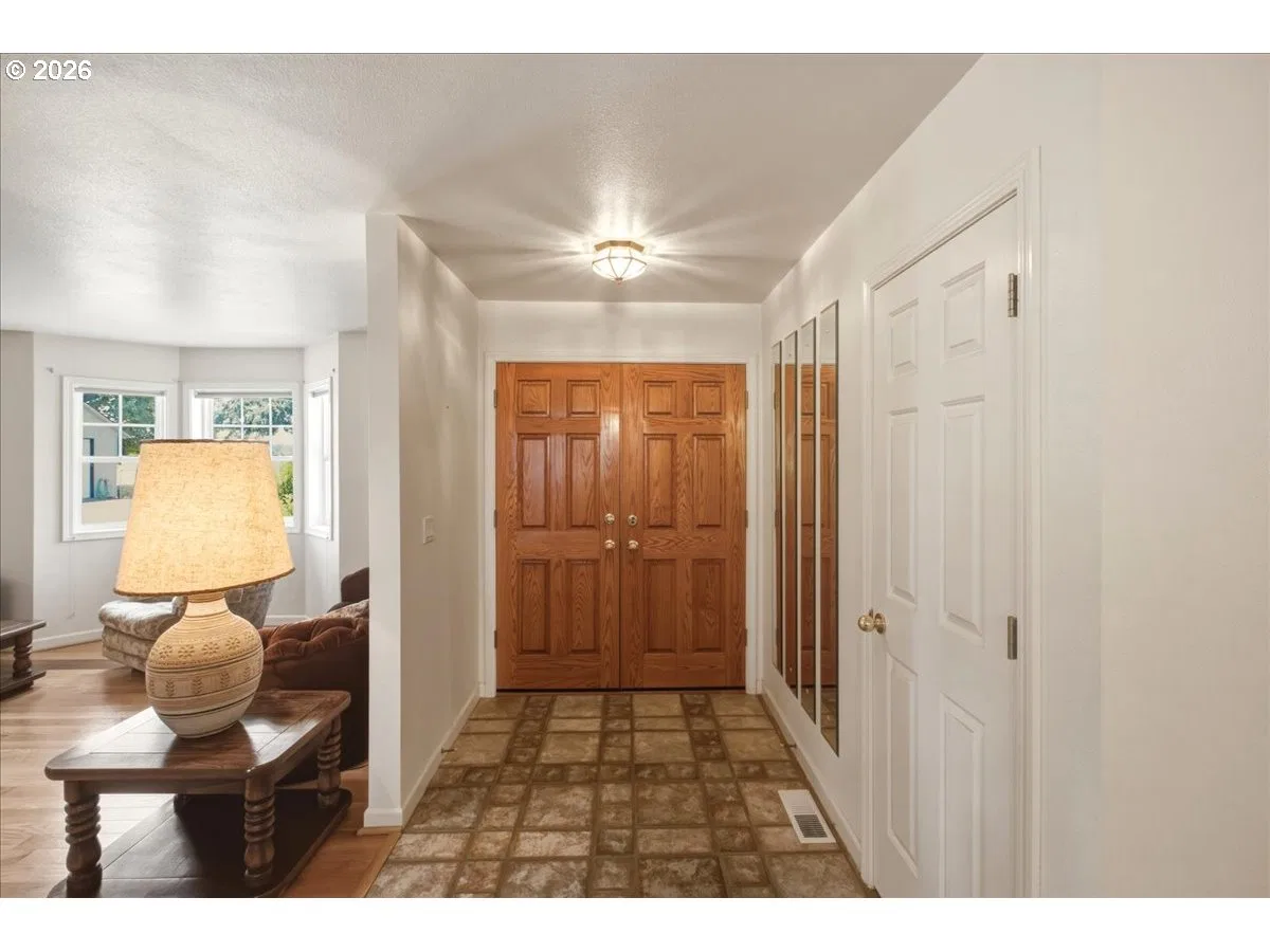 7683 Parker Ln, Turner, OR 97392 — photograph 13