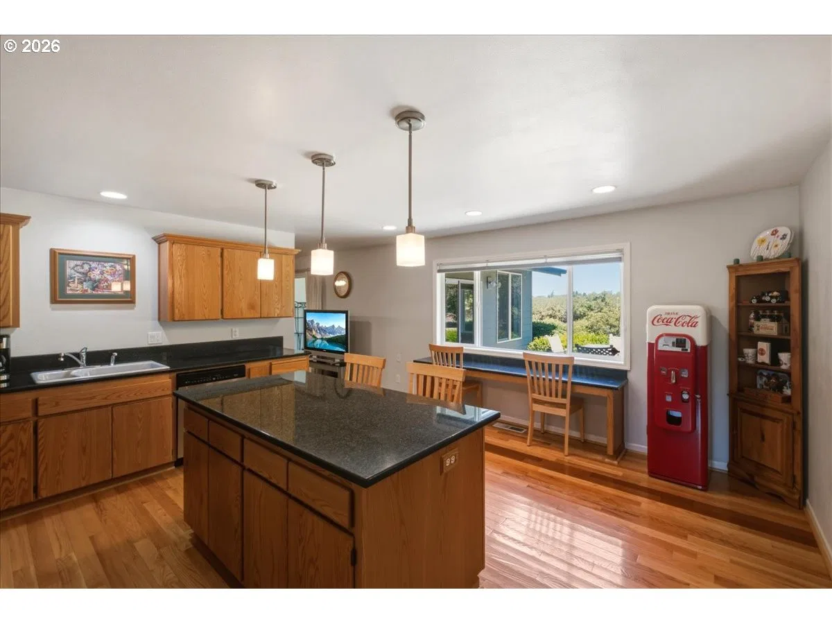 7683 Parker Ln, Turner, OR 97392 — photograph 19