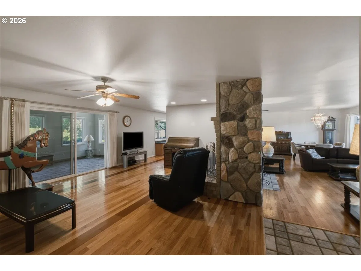 7683 Parker Ln, Turner, OR 97392 — photograph 22