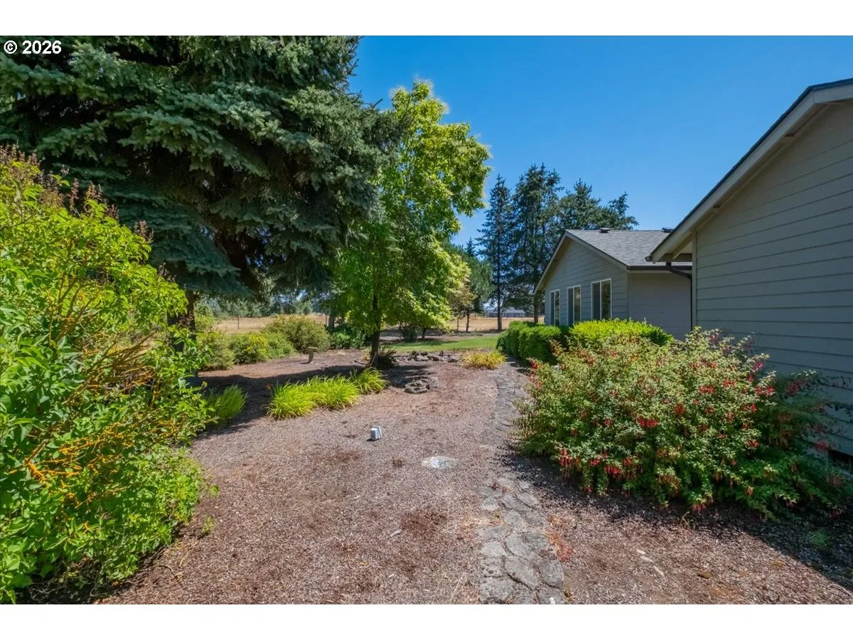 7683 Parker Ln, Turner, OR 97392 — photograph 30