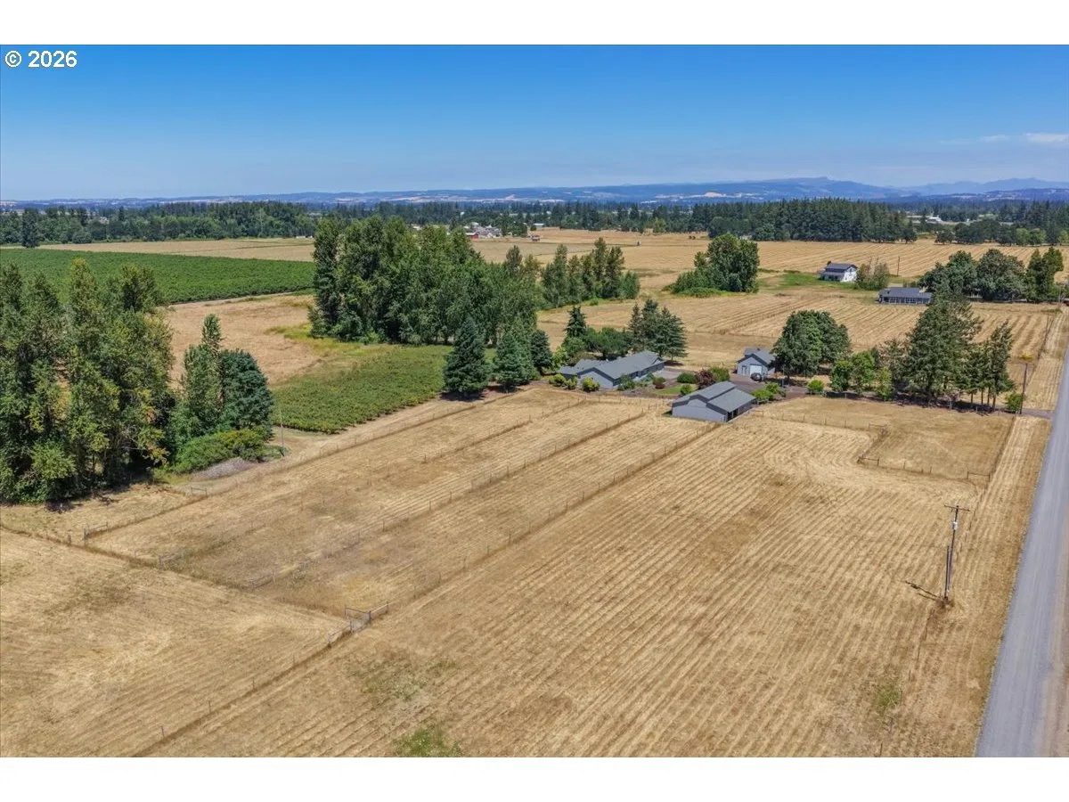 7683 Parker Ln, Turner, OR 97392 — photograph 34