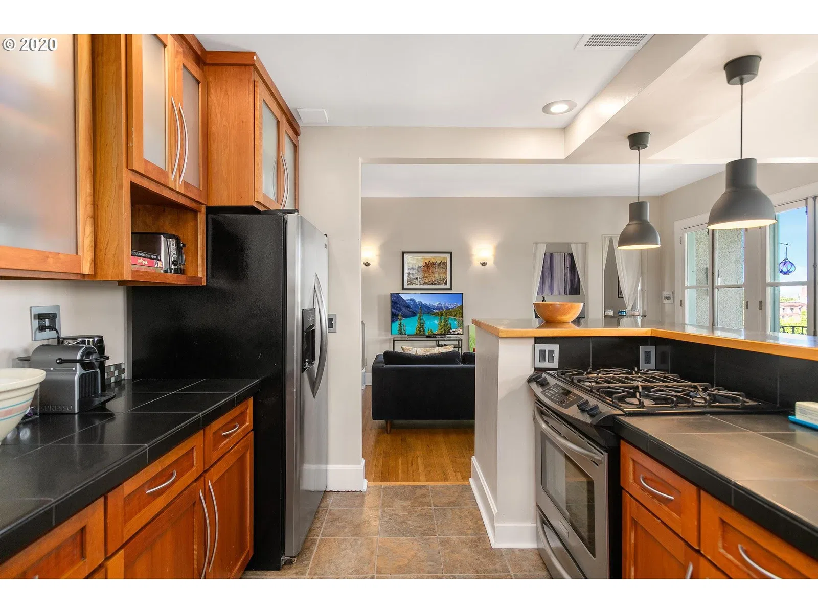 731 SW King Ave 16, Portland, OR 97205 — photograph 9