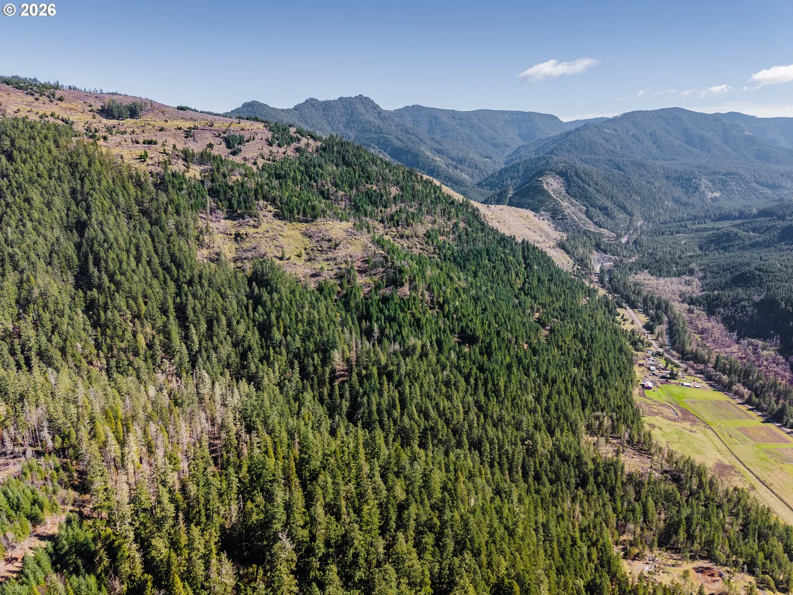 14536 Little River Rd, Glide, OR 97443 — photograph 11