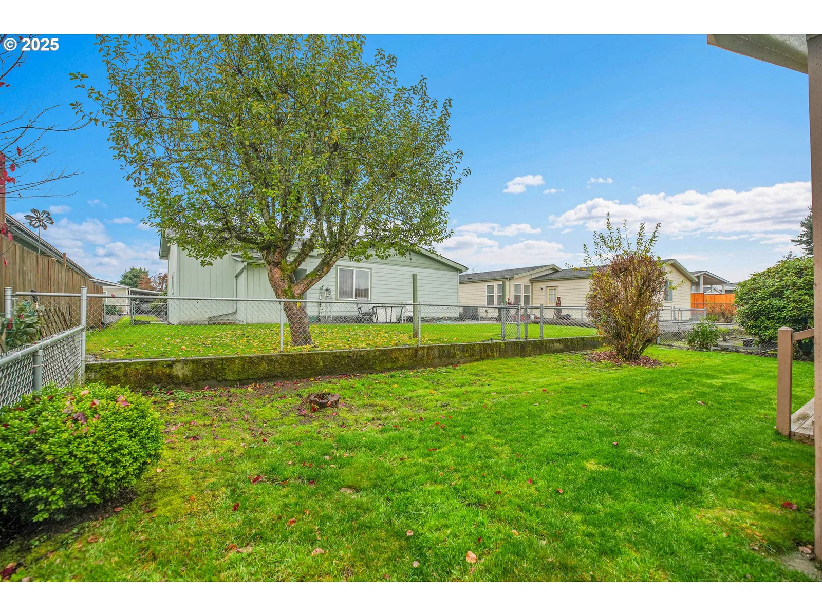 51459 SE Westlake Dr 102, Scappoose, OR 97056 — photograph 9