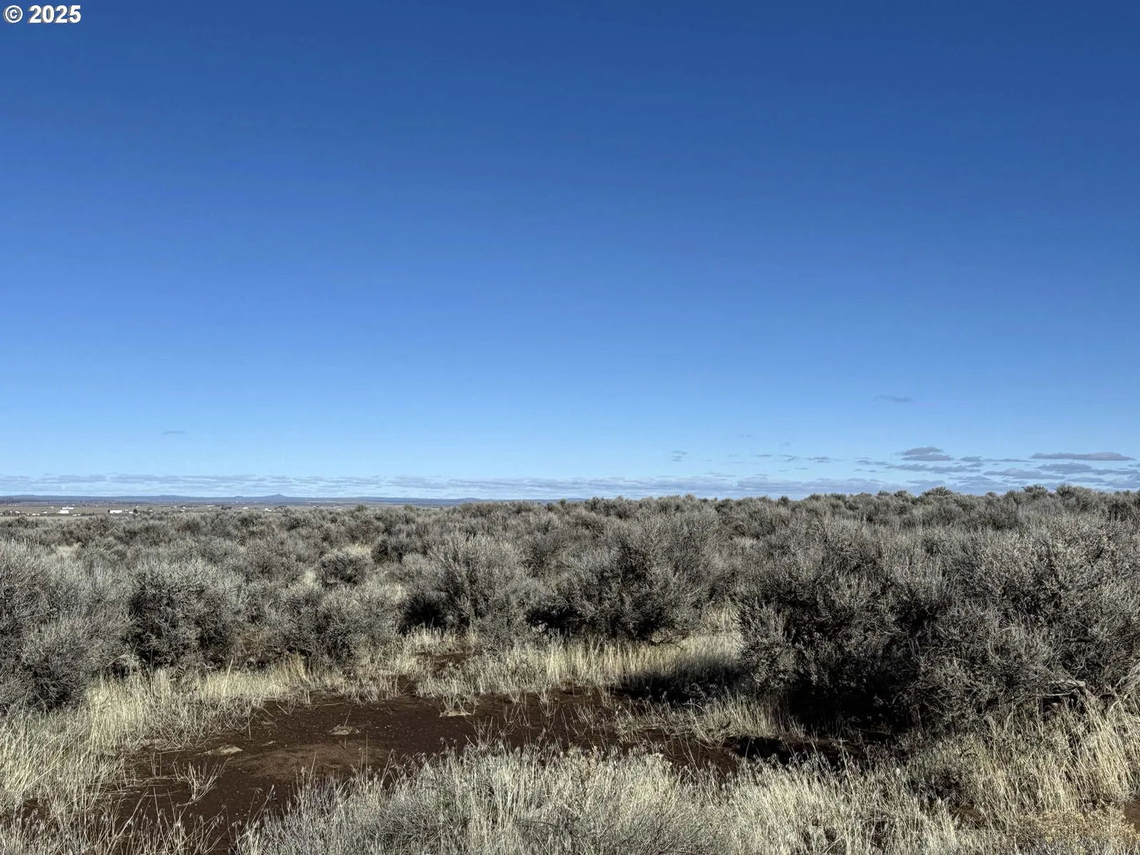 Fermac Rd L-2000, Christmas Valley, OR 97641 — photograph 12