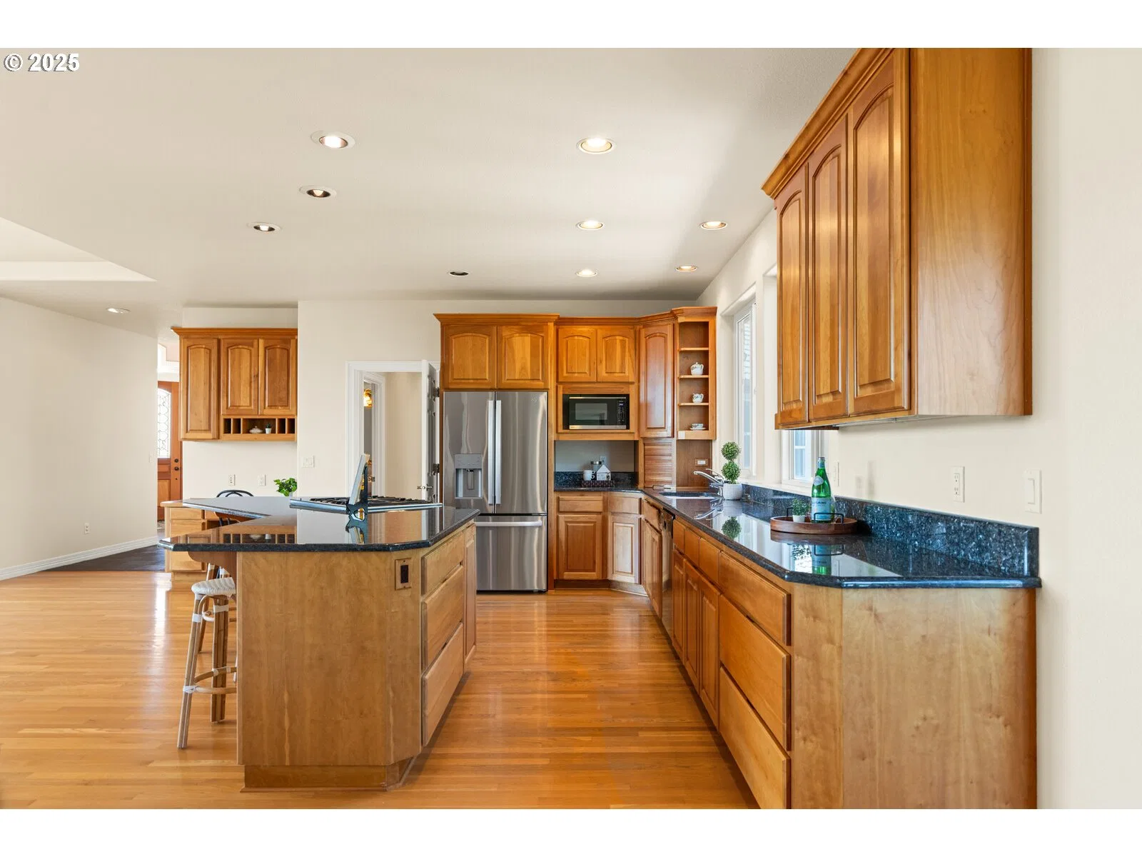 30525 NE Canter Ln, Sherwood, OR 97140 — photograph 16