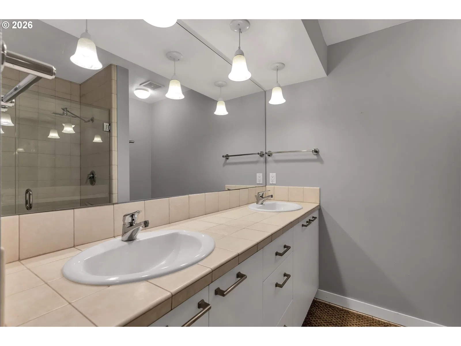 2445 NW Westover Rd 209, Portland, OR 97210 — photograph 11