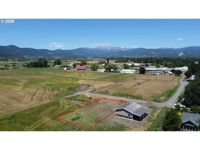 Land at 0 Kellogg Street 2, Halfway, OR 97834